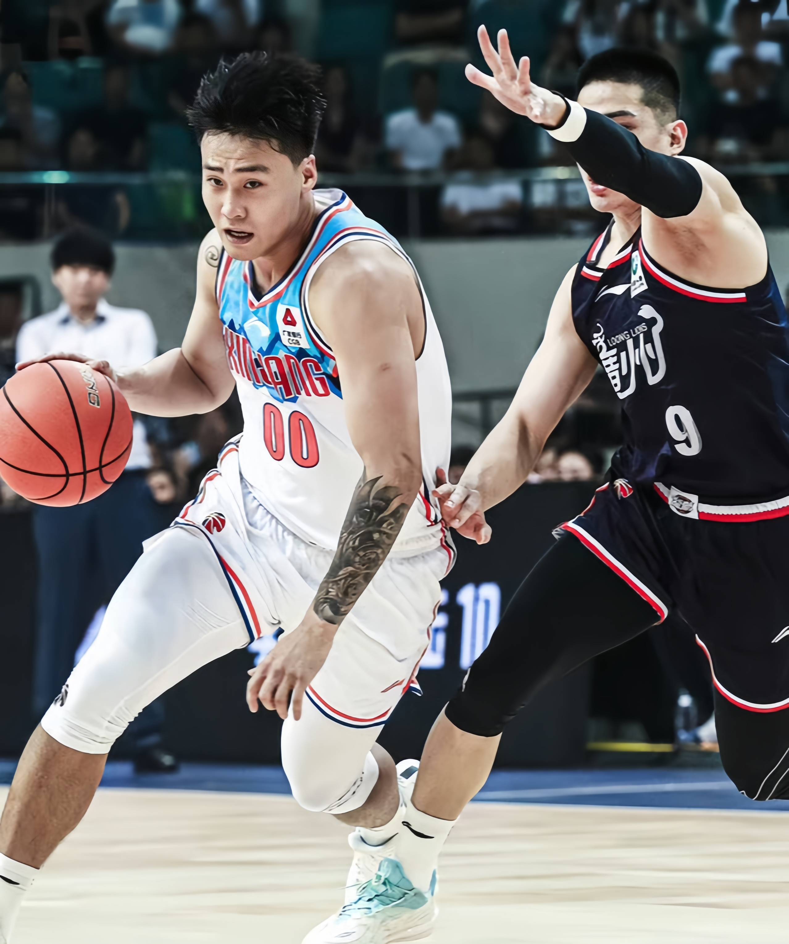 包含清晨CBA季后赛焦点战；切尔西复出首秀；话题不断；心理建设被强调的词条